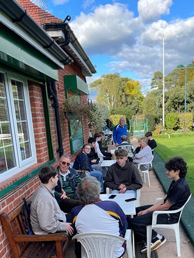 University Students - Richmond Park Bowls Club